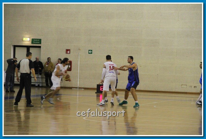 121223 Aquila 204_tn.jpg